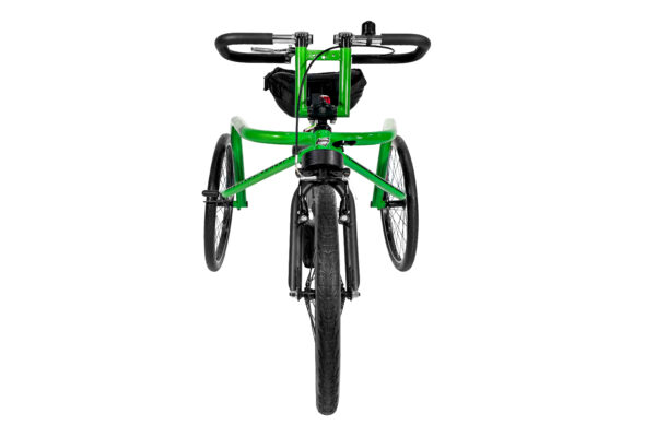 Front view of the Mantis in green. 